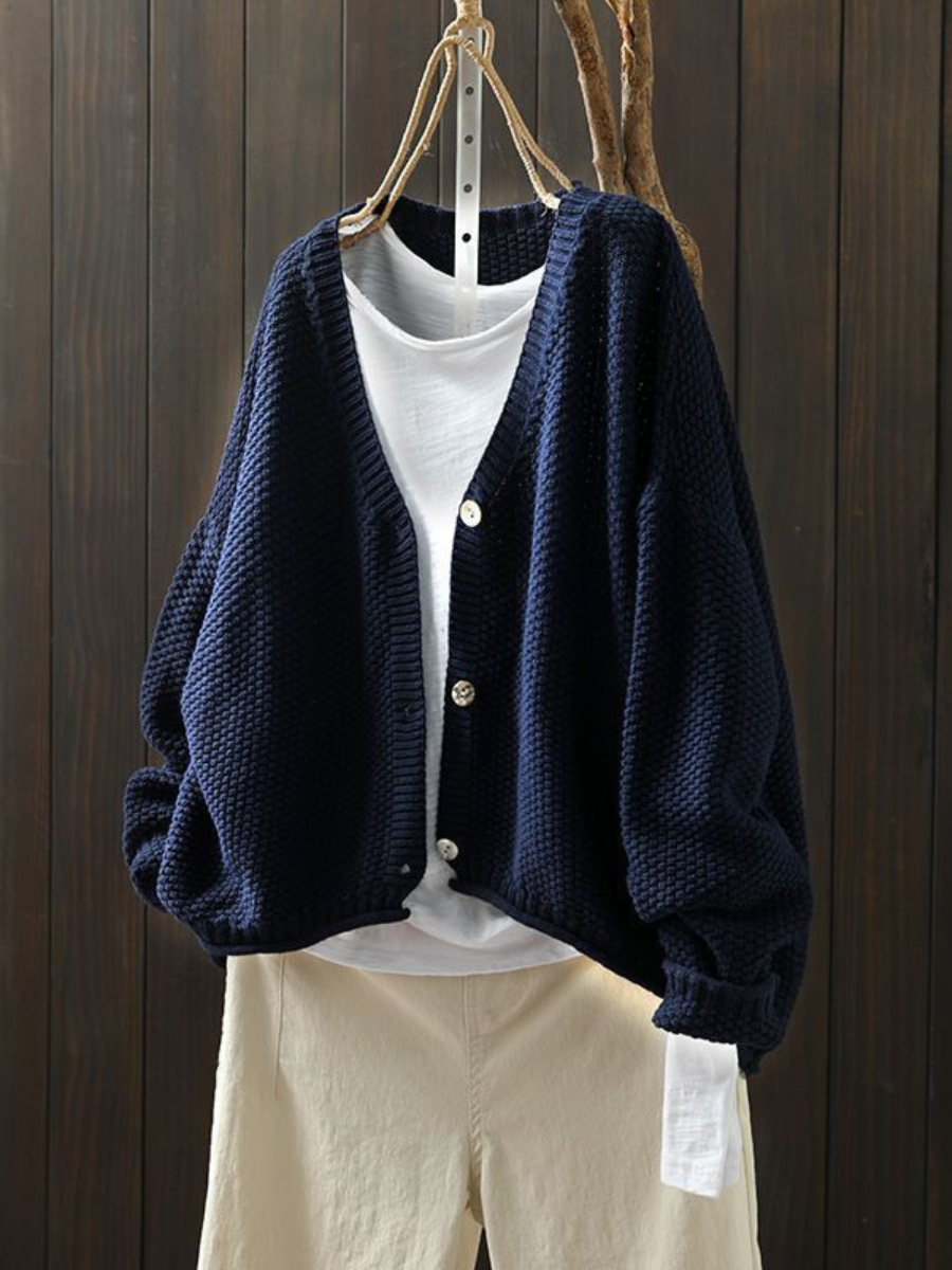 Gilet en Laine Femme | Maille Épaisse et Coupe Décontractée in Marine#couleur_marine