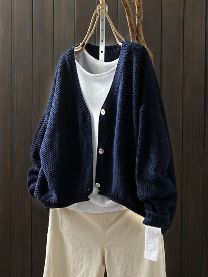 Gilet en Laine Femme | Maille Épaisse et Coupe Décontractée in Marine#couleur_marine