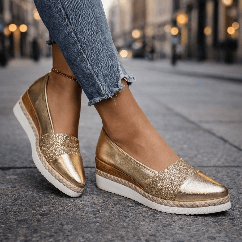 Mocassin Cuir Femme Plateforme | Bout Rond et Enfilage Rapide in Doré#couleur_dor