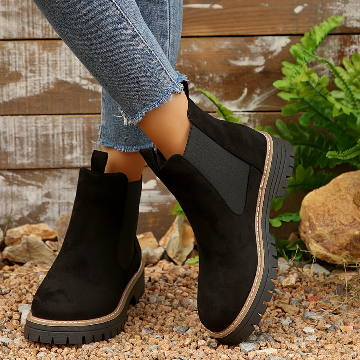 Chelsea Boots Femme Souples | Tige Élastique et Talon Bas in Noir#couleur_noir