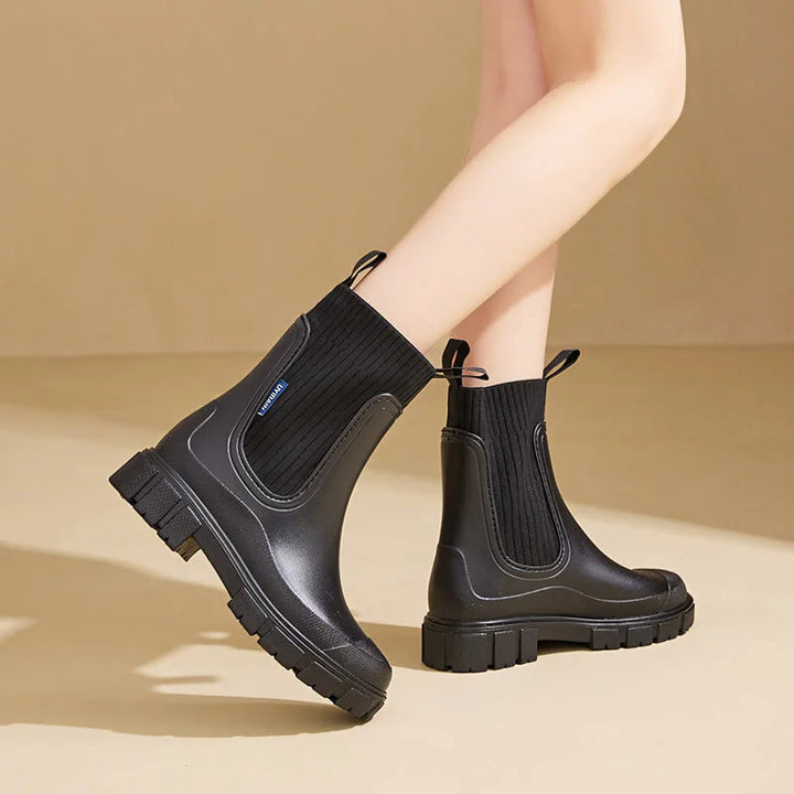 Boots Chelsea Femme Imperméables | Élastiques et Semelle Crantée in Noir#couleur_noir