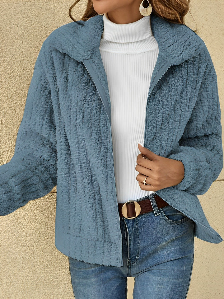 Veste Zippée en Maille Torsadée | Grand Col Châle Enveloppante – Bleu clair #couleur_bleu-clair