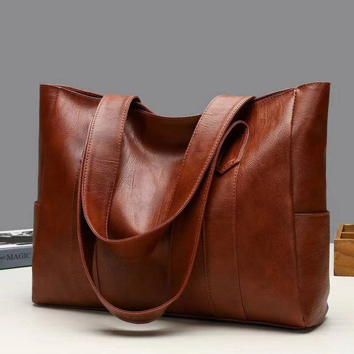 Sacs Cabas Femme à Poches Latérales | Format Ordinateur in Marron#couleur_marron