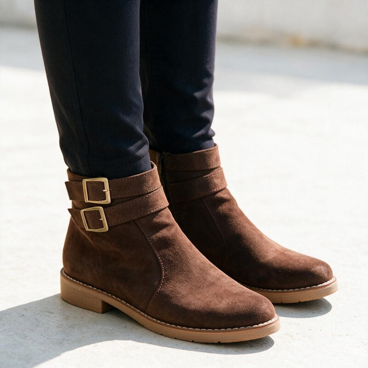 Bottines Plates à Boucle | Daim Souple Confortable – Marron #couleur_marron