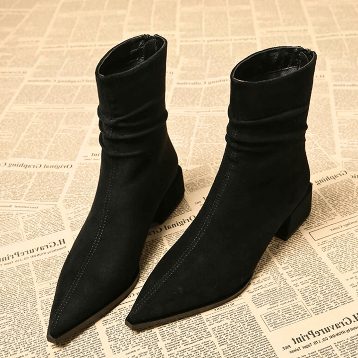 Bottines Drapées en Daim | Bout Pointu Élégantes – Noir #couleur_noir